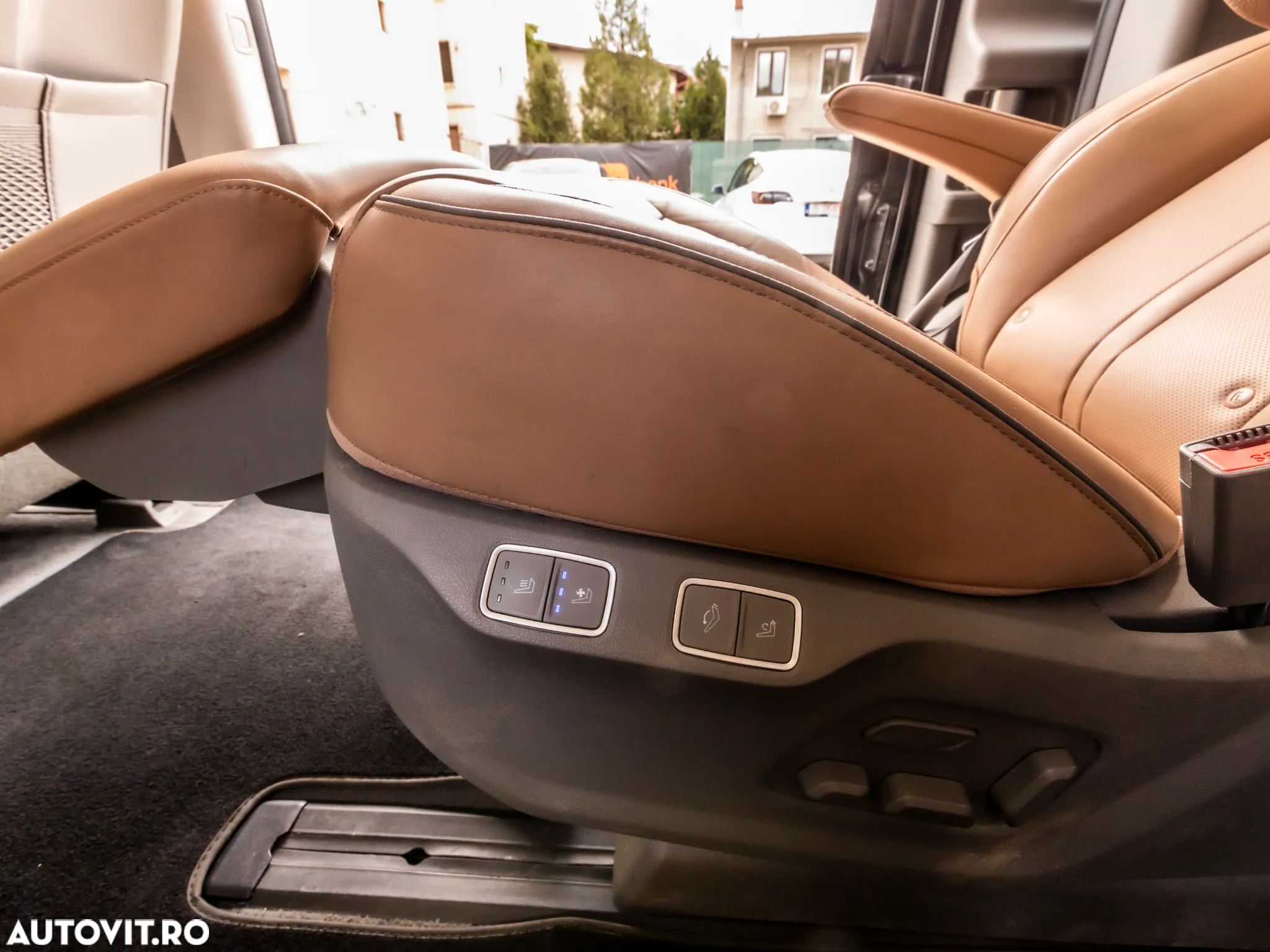 Hyundai Staria 2.2 CRDi Allrad Signature - 17