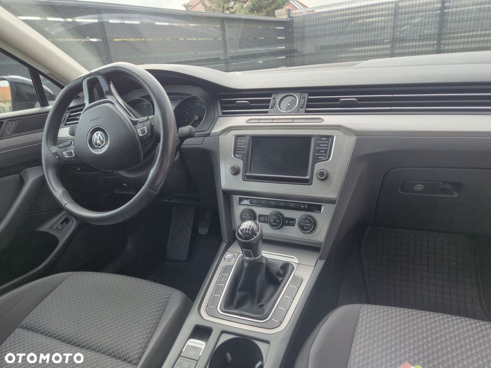 Volkswagen Passat 2.0 TDI BMT Trendline - 7