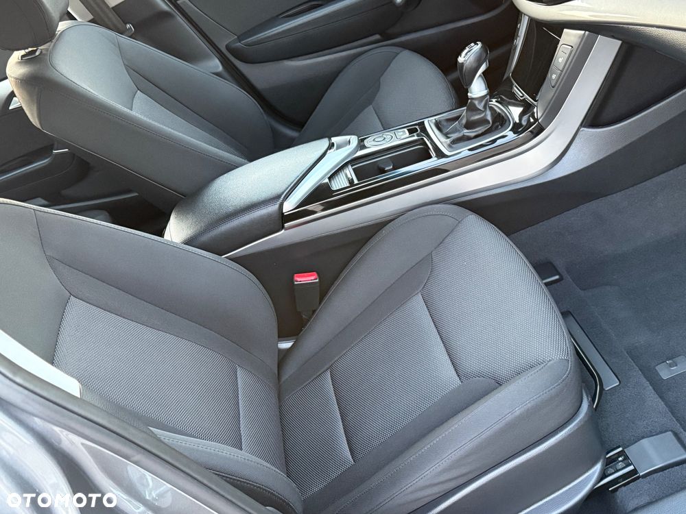 Hyundai i40 - 30