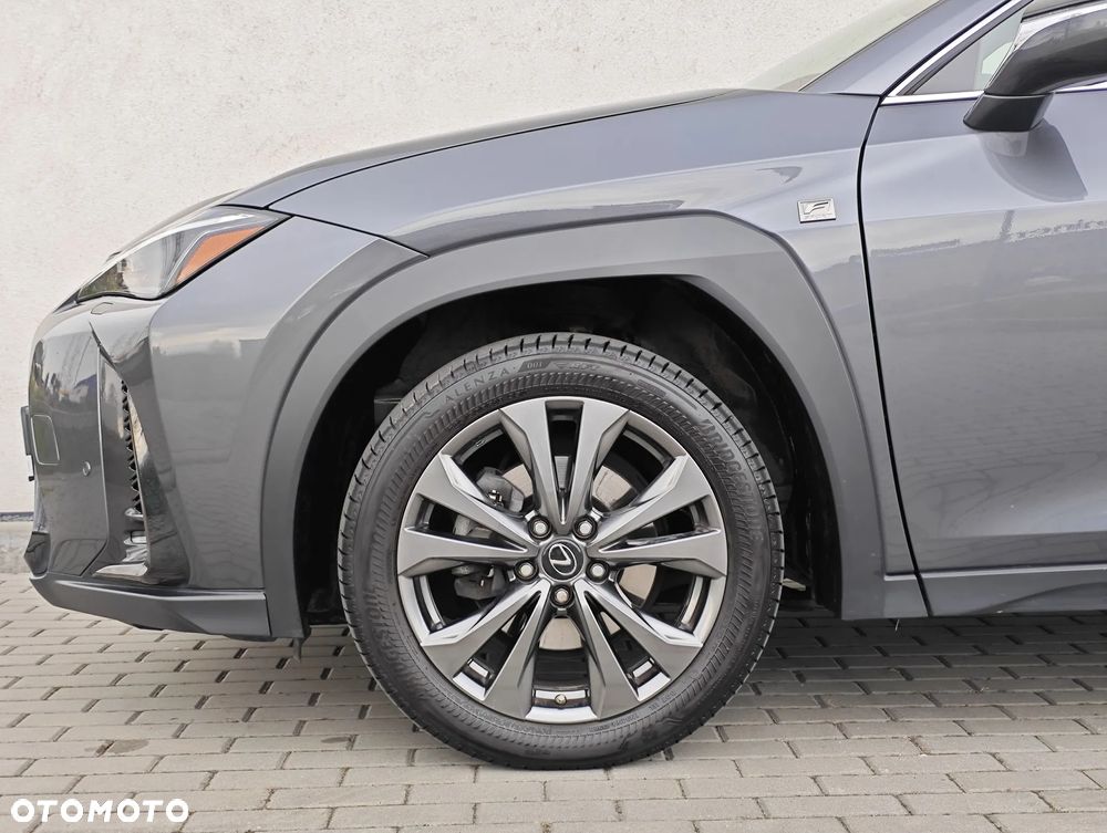 Lexus UX 200 GPF F Sport Design+ 2WD - 23