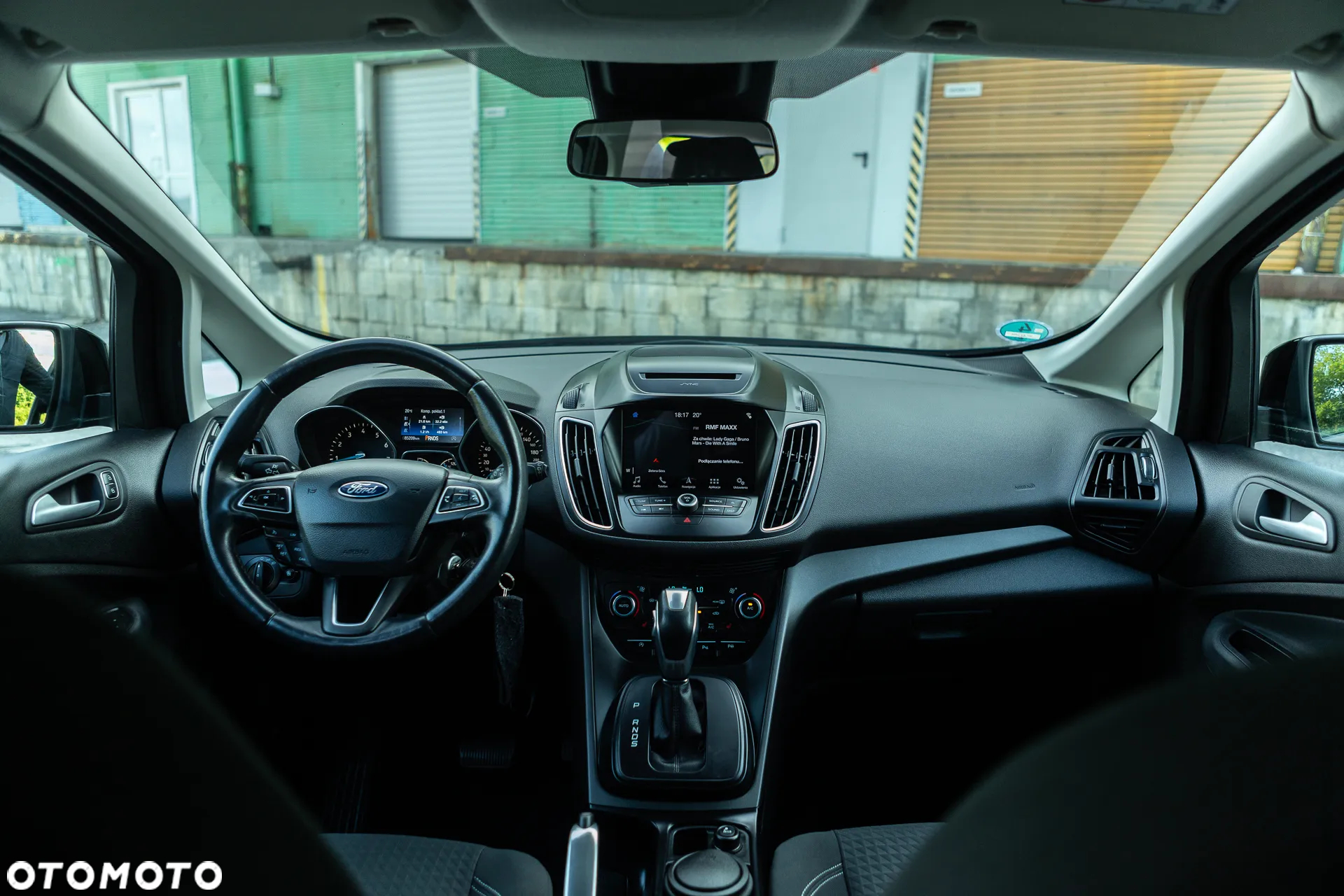 Ford Grand C-MAX - 23