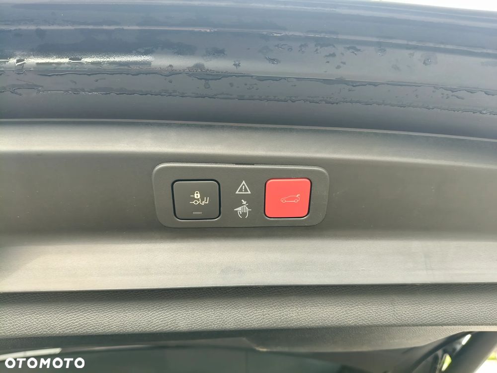 Peugeot 5008 2.0 BlueHDI GT S&S EAT8 - 32
