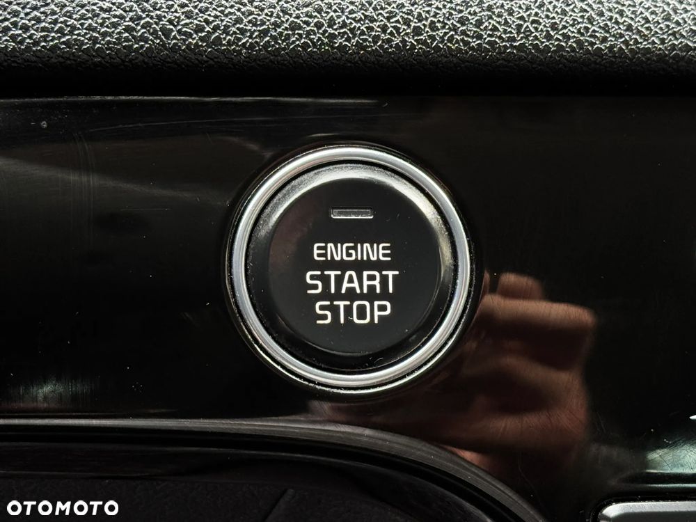 Kia Sportage 1.7 CRDI 2WD ISG Spirit - 18