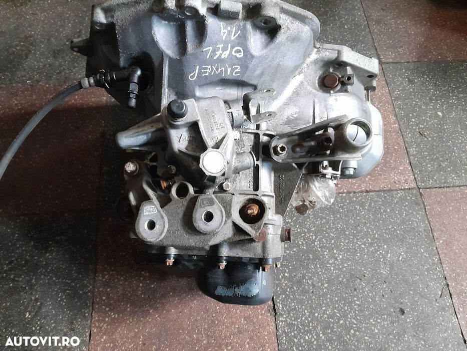 cutie viteze manuala 5trepte Opel corsa 1.4 z14xep - 3