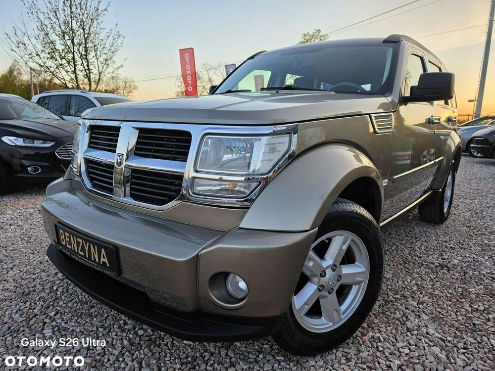 Dodge Nitro - 15