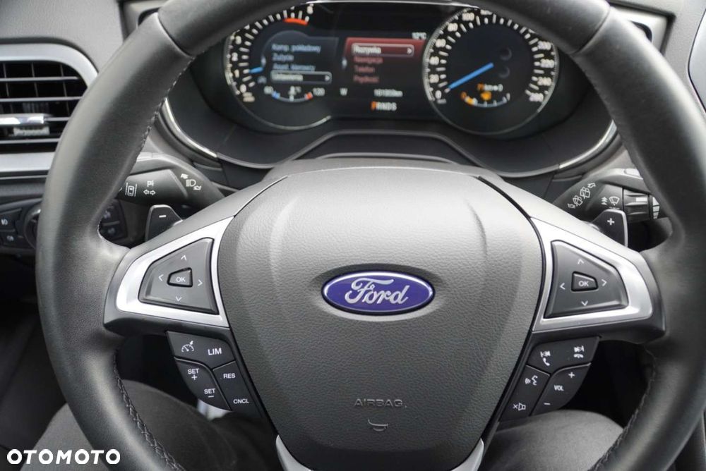Ford Mondeo - 15