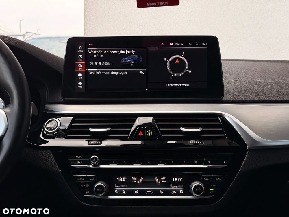 BMW Seria 5 530d xDrive M Sport Edition - 35