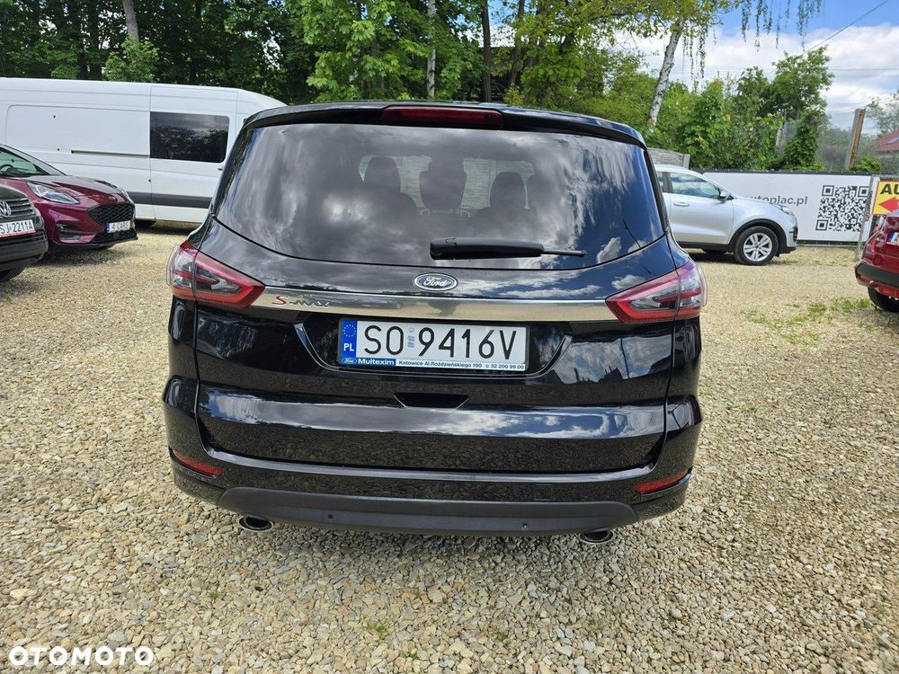 Ford S-Max - 23
