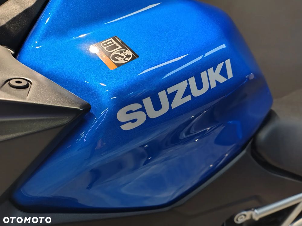 Suzuki GSX - 5