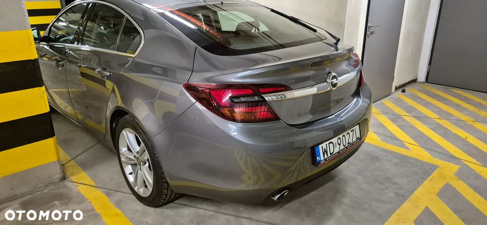 Opel Insignia 2.0 CDTI Cosmo S&S - 25