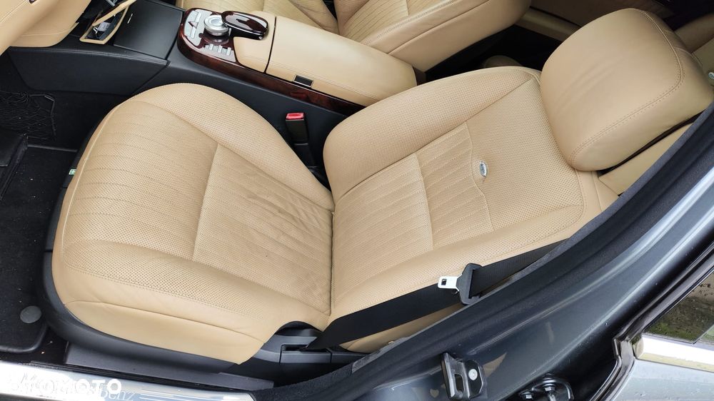 FOTELE KANAPA PODŁOKIETNIK BOCZKI TAPICERKA SKÓRA BEŻOWA DESIGNO FULL OPCJA GRZANA WENTYLOWANA MASAŻE MONITORY MERCEDES S-KLASA W221 LONG - 2