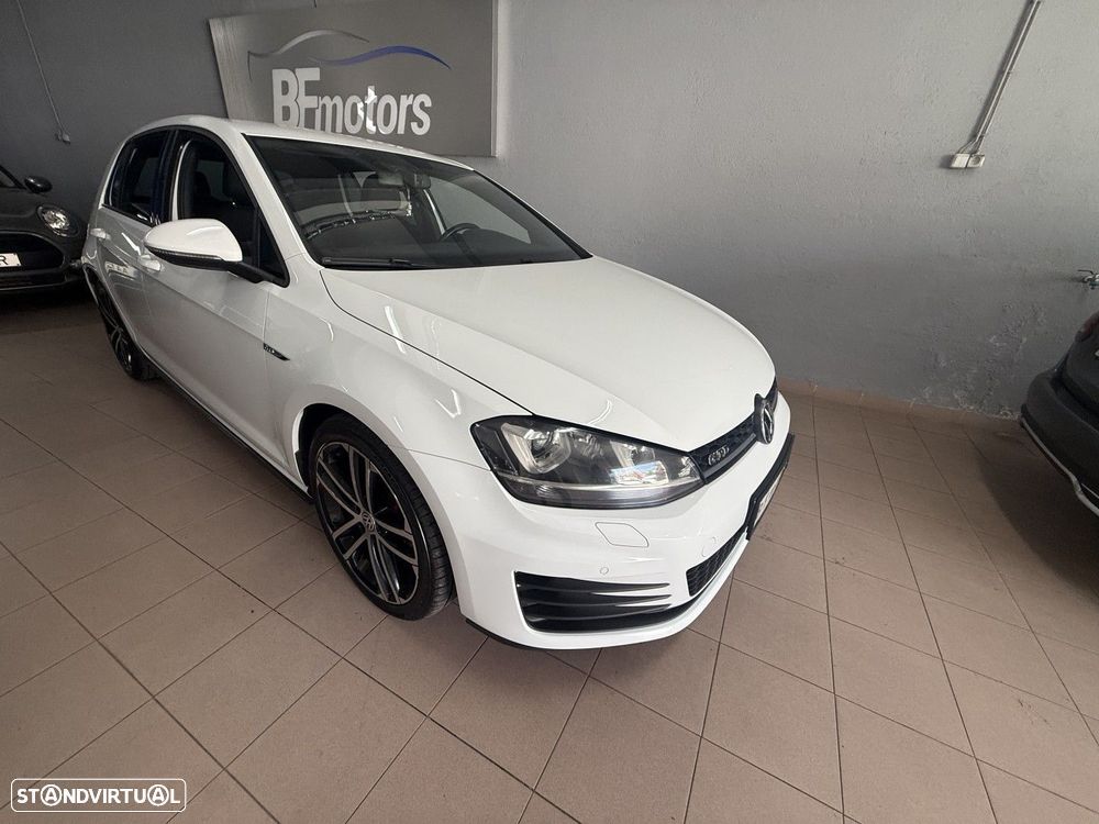 VW Golf 2.0 TDI GTD - 26