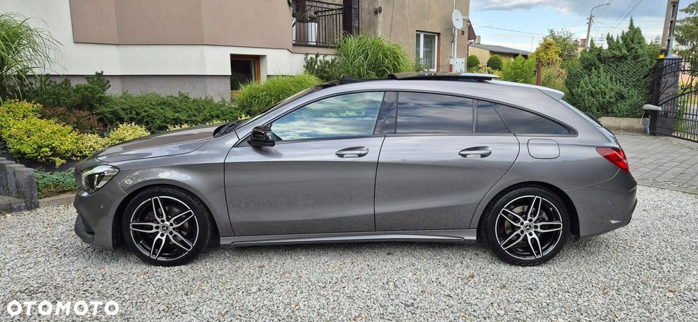 Mercedes-Benz CLA 180 AMG Line - 27