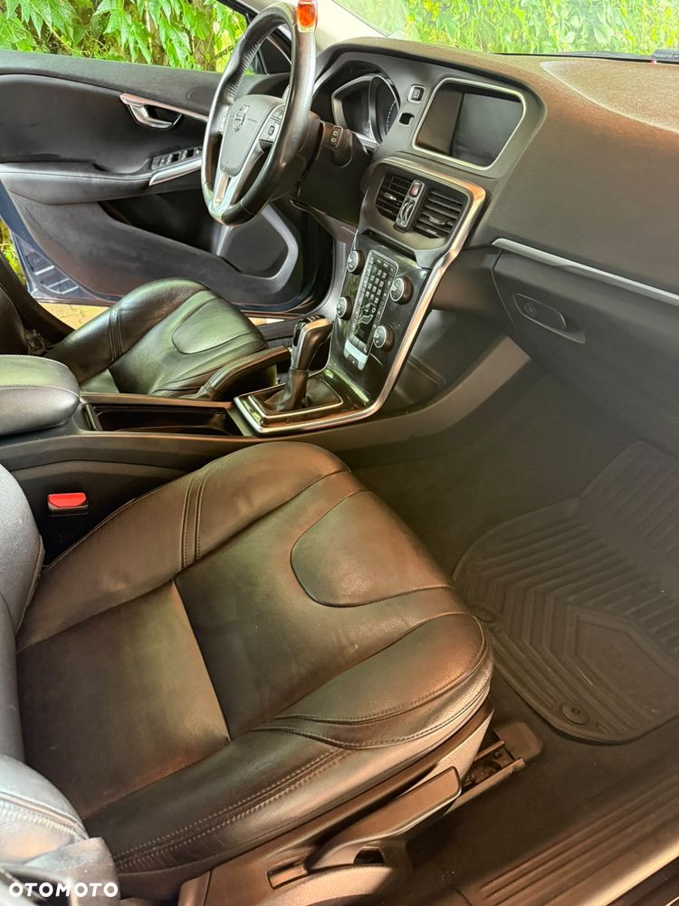 Volvo V40 D2 Drive-E Inscription - 9