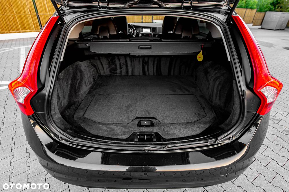 Volvo V60 - 36