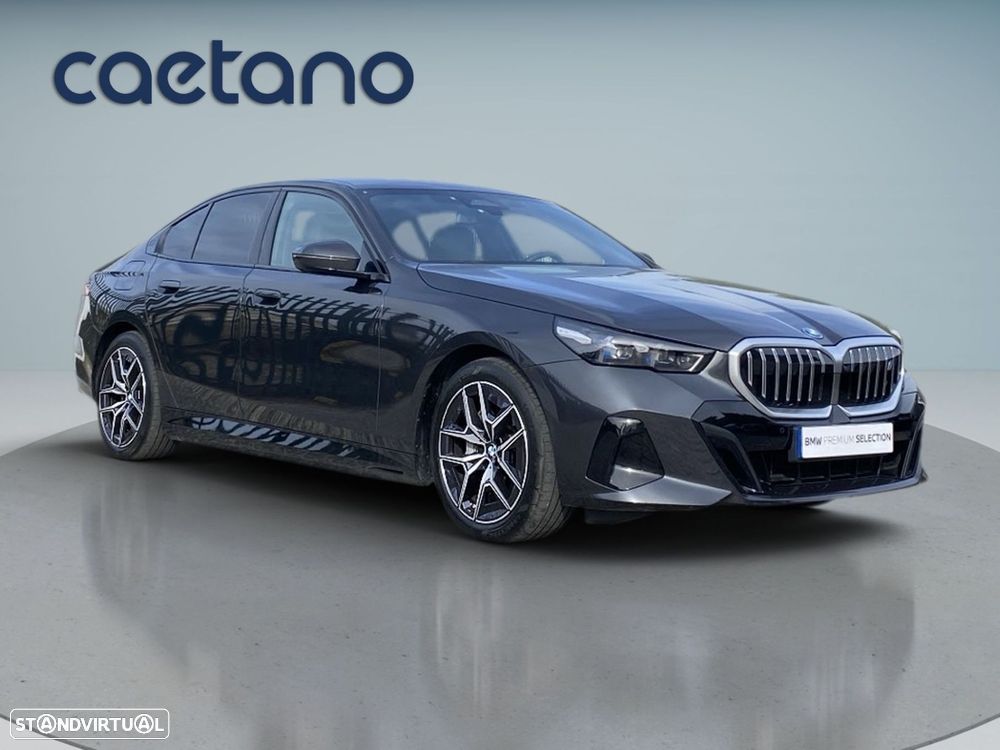BMW i5 eDrive40 Pack Desportivo M - 23