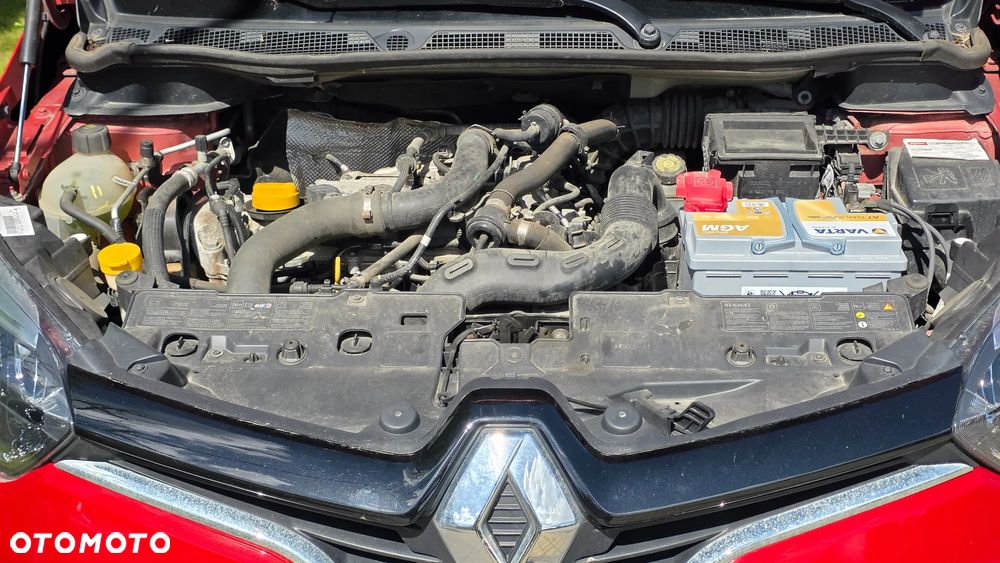 Renault Captur 1.2 TCe Helly Hansen EDC - 14