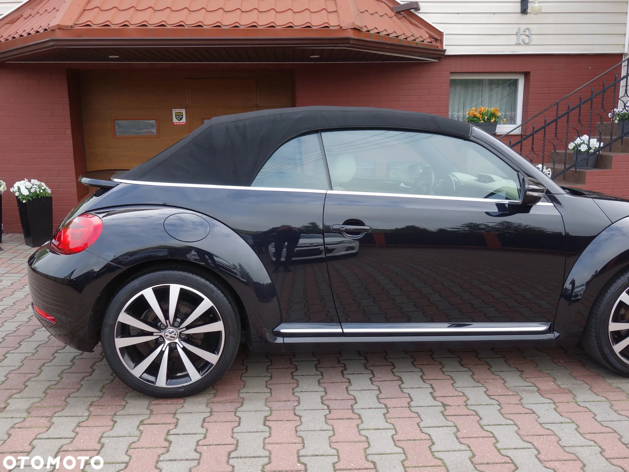 Volkswagen New Beetle - 9
