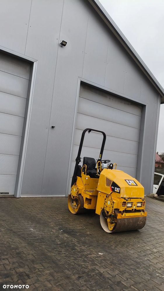 Caterpillar CB14 - 2