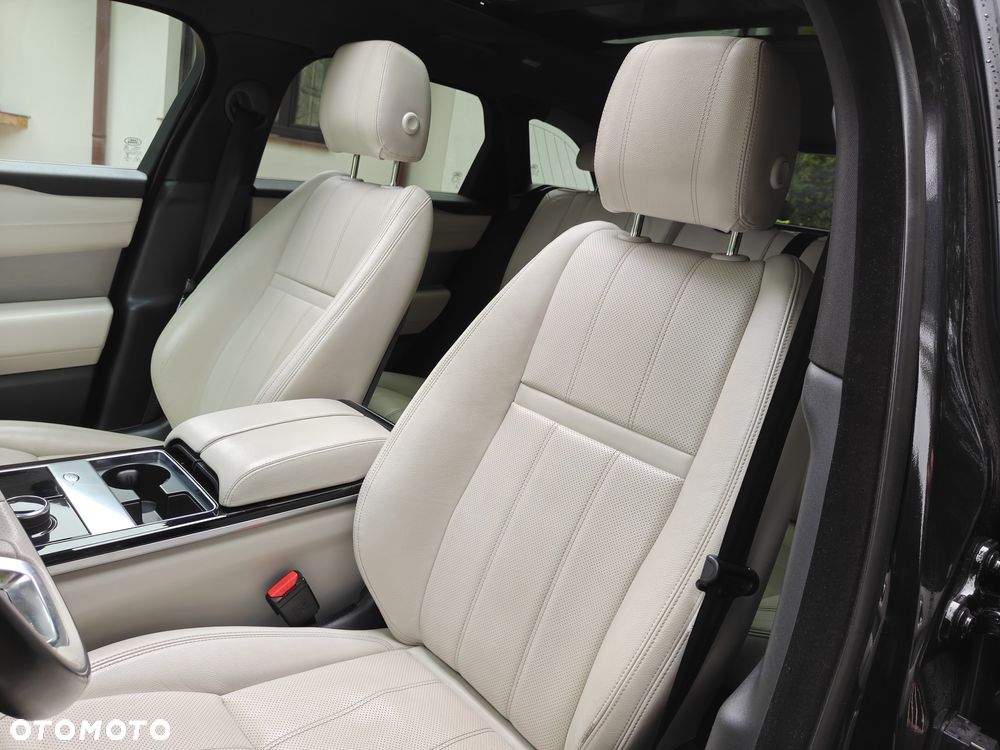 Land Rover Range Rover Velar - 15