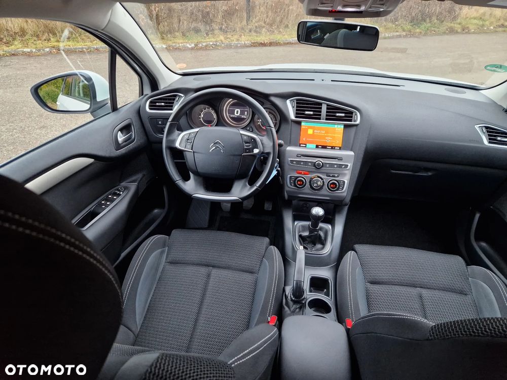 Citroën C4 BlueHDi 100 Business Class - 10