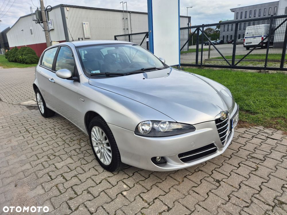 Alfa Romeo 147 1.9 JTD Impression - 14