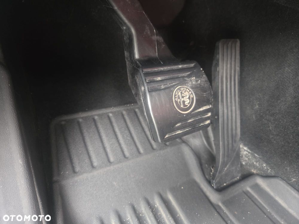 Alfa Romeo Stelvio 2.0 Turbo Super Q4 - 27