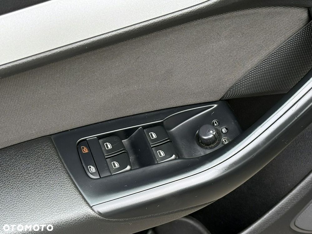 Audi Q3 2.0 TDI Sport - 10