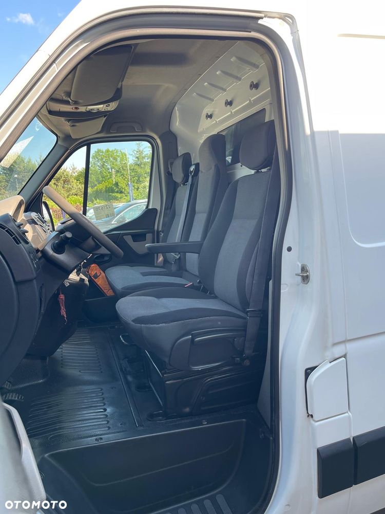 Renault Master L2H2 - 24