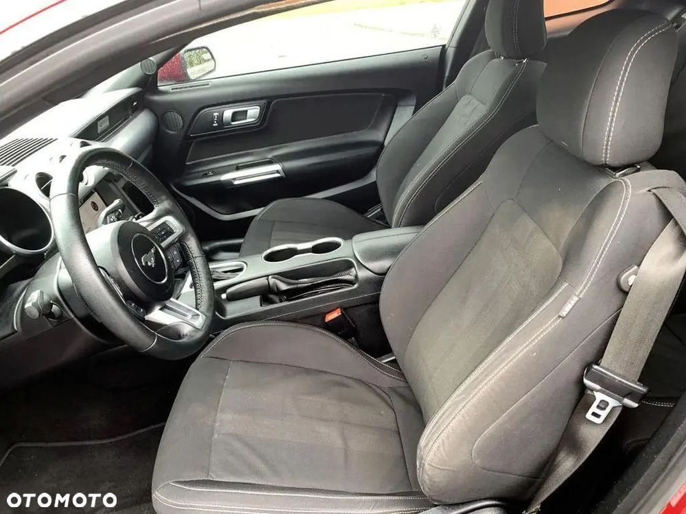 Ford Mustang 2.3 Eco Boost - 13