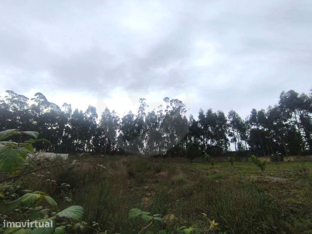 Terreno com 722m2 em Beiriz na Póvoa de Varzim - Grande imagem: 2/25