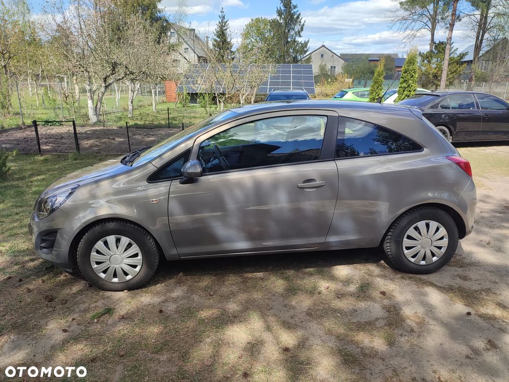 Opel Corsa 1.4 16V Active - 11