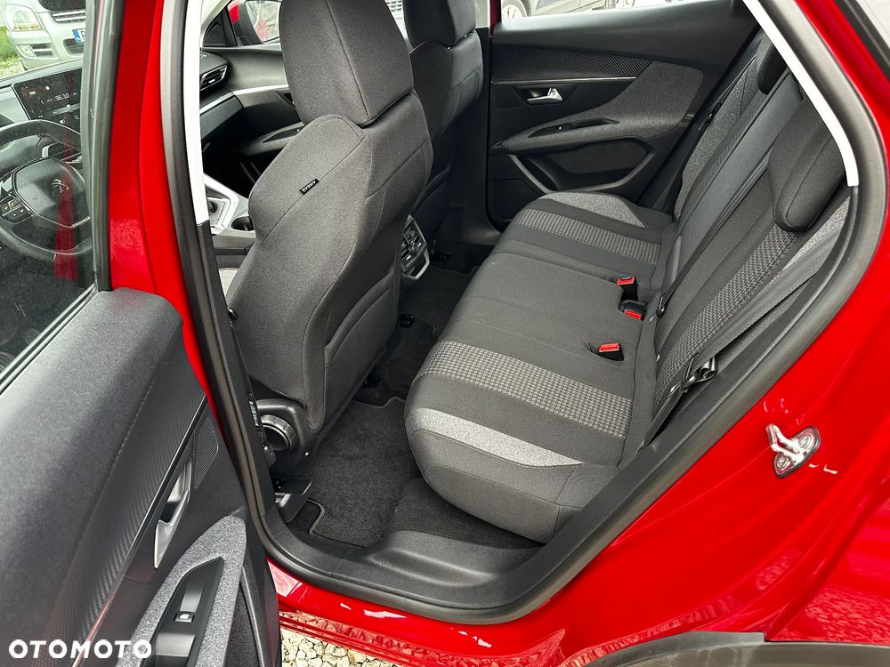 Peugeot 3008 - 8