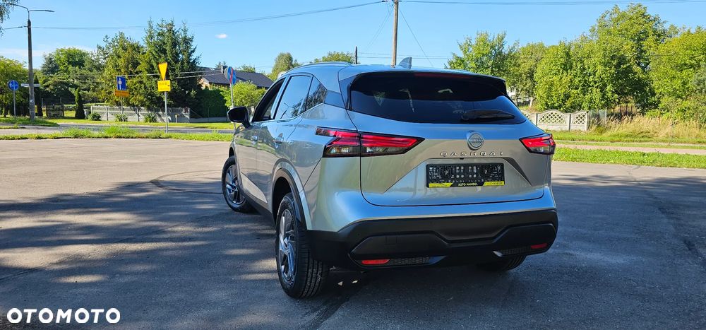 Nissan Qashqai 1.3 DIG-T DCT AKARI - 5