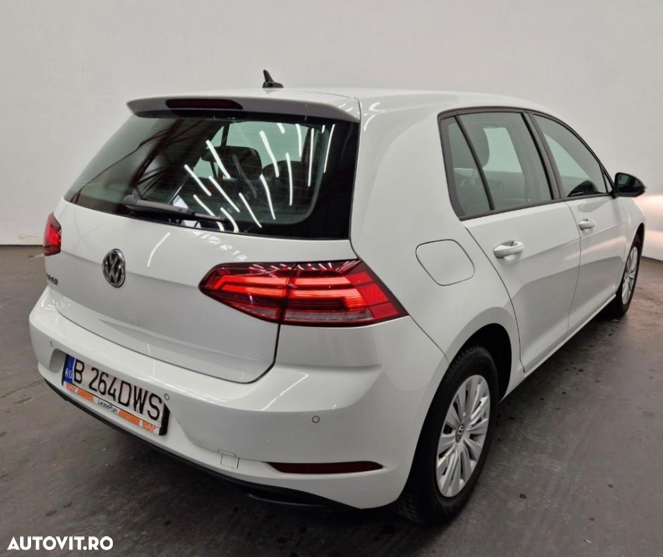 Volkswagen Golf 1.6 TDI Trendline - 2
