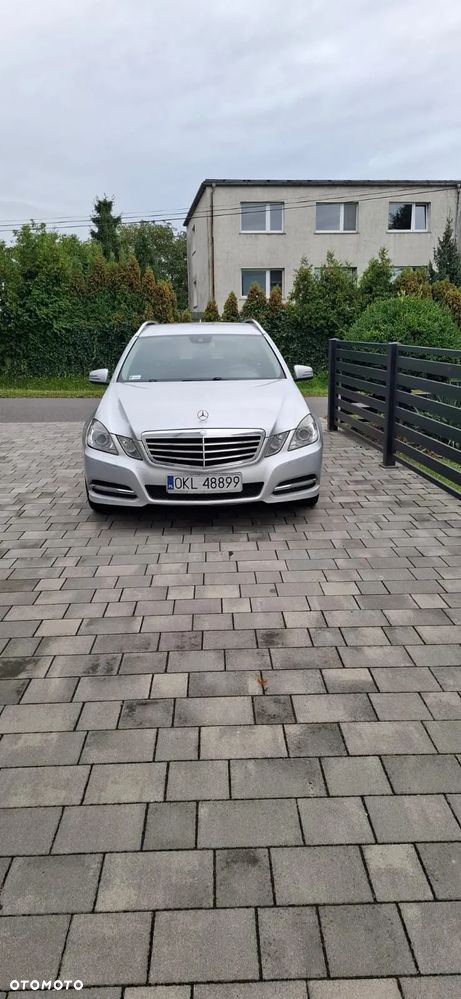 Mercedes-Benz Klasa E 250 T CDI DPF BlueEFFICIENCY 7G-TRONIC Avantgarde - 10