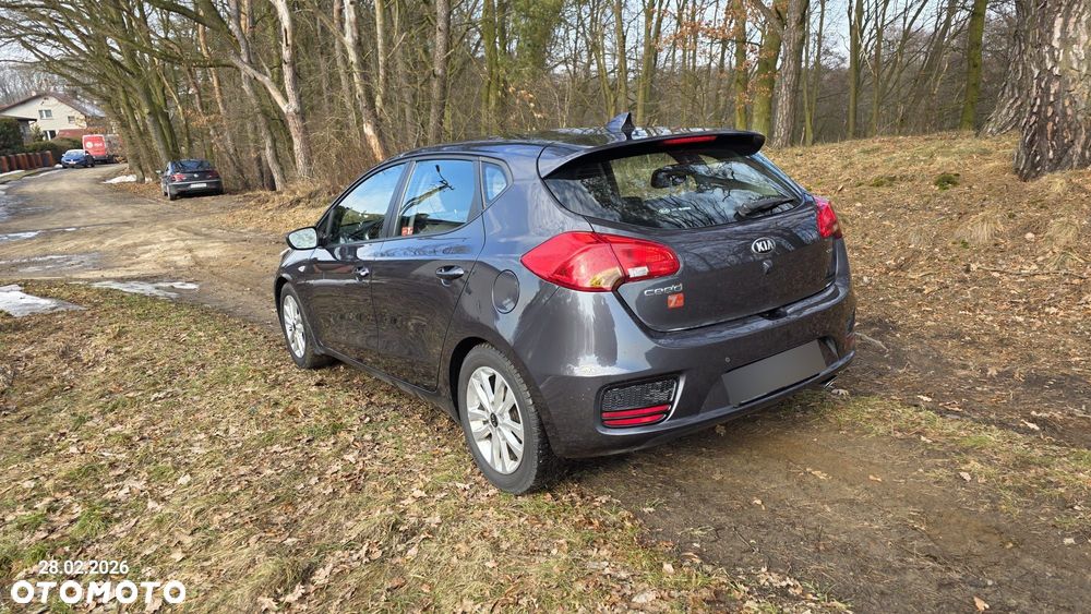 Kia Ceed 1.6 CRDi M - 3