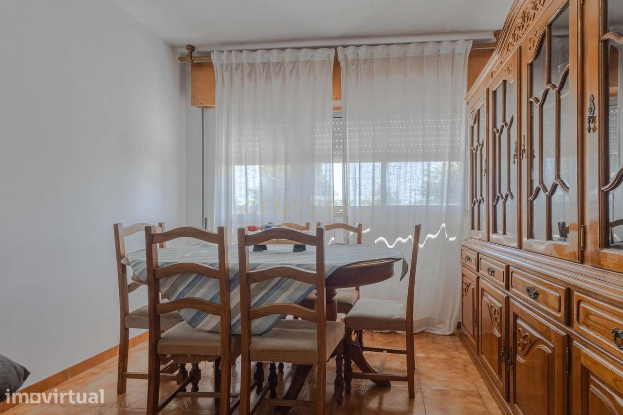 Apartamento, 101 m², Vilar de Andorinho - Grande imagem: 2/37