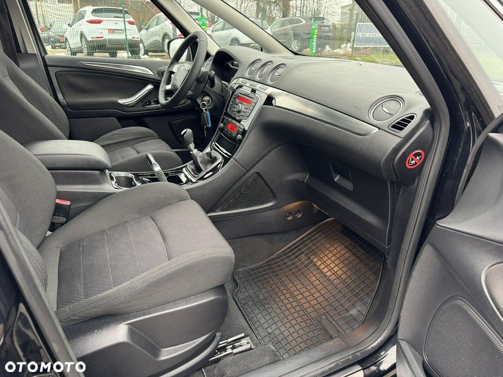 Ford S-Max 2.0 TDCi Titanium - 35