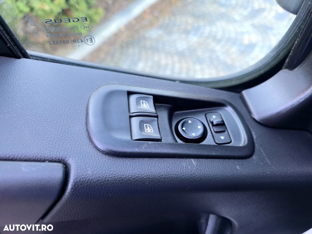 Renault Master - 11