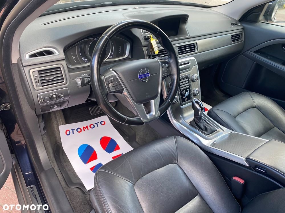 Volvo XC 70 D4 Geartronic Momentum - 16