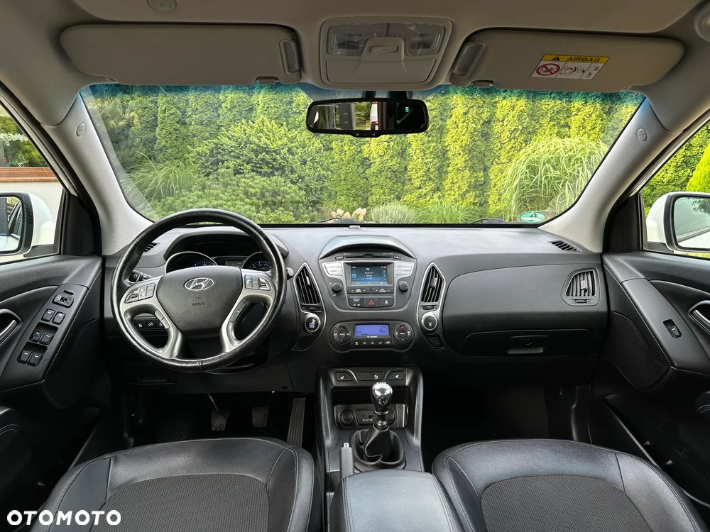 Hyundai ix35 blue 1.6 2WD Finale Silver - 3