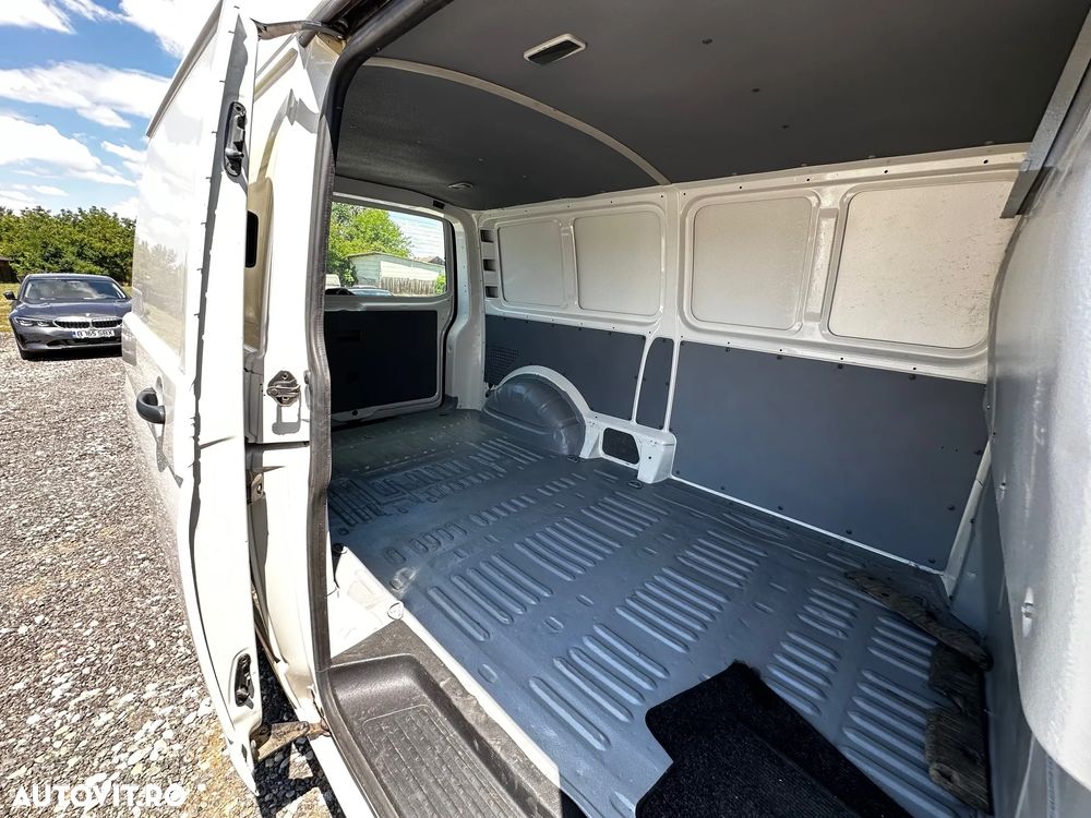 Volkswagen Transporter T5 1.9tdi - 9