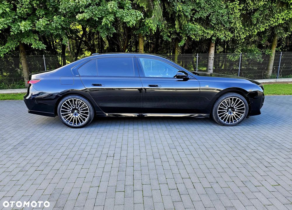 BMW Seria 7 - 9