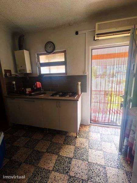 Andar de Moradia T1 em Freixo de Espada à Cinta - Grande imagem: 2/7