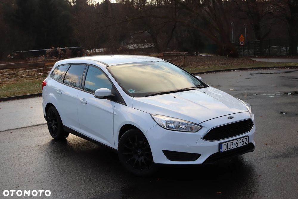 Ford Focus 1.0 EcoBoost Titanium - 5