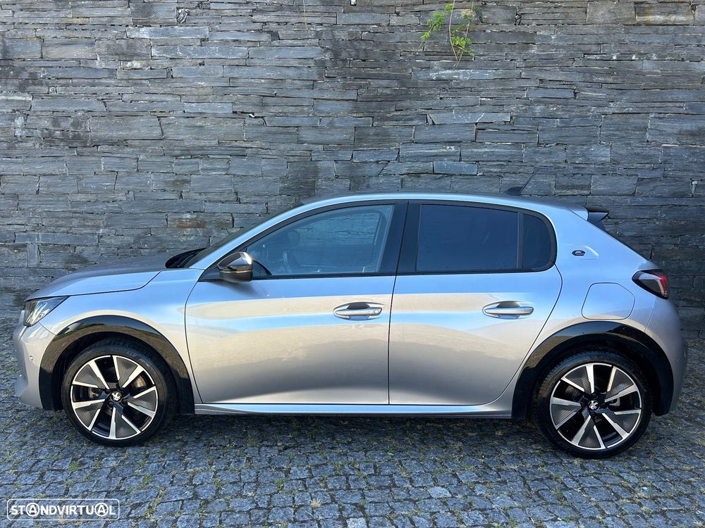Peugeot e-208 50 kWh GT - 5