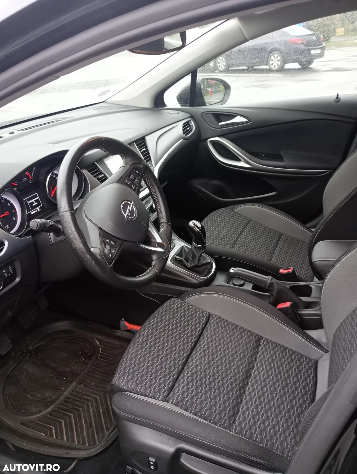 Opel Astra 1.2 Turbo Start/Stop Sports Tourer Business Edition - 7