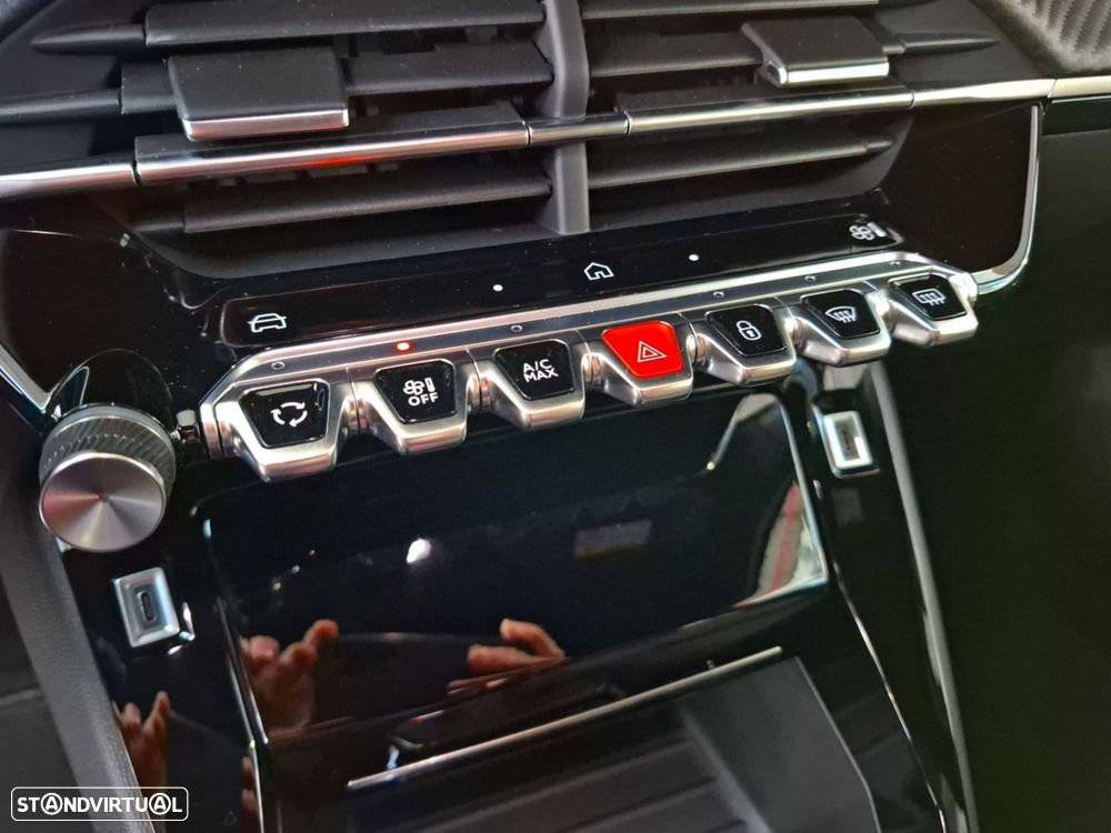 Peugeot 2008 1.2 PureTech Active - 20