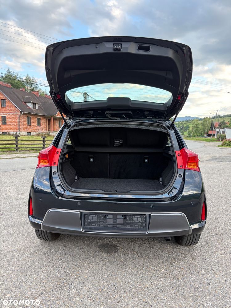 Toyota Auris 1.8 HSD Prestige NAVI - 10